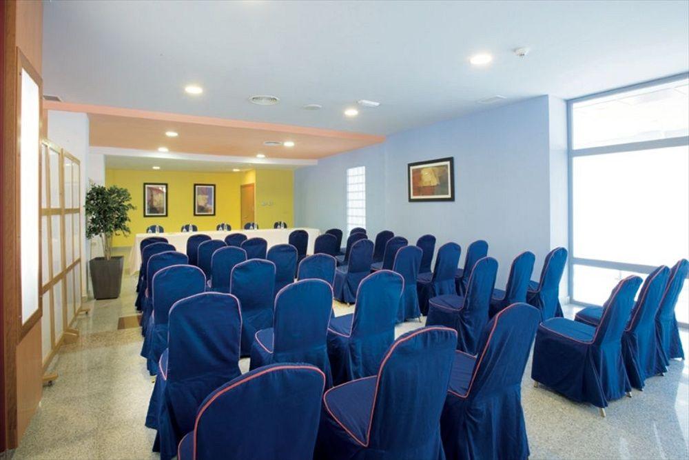 Fenix Family By Alegria Hotel Roquetas de Mar Exterior photo