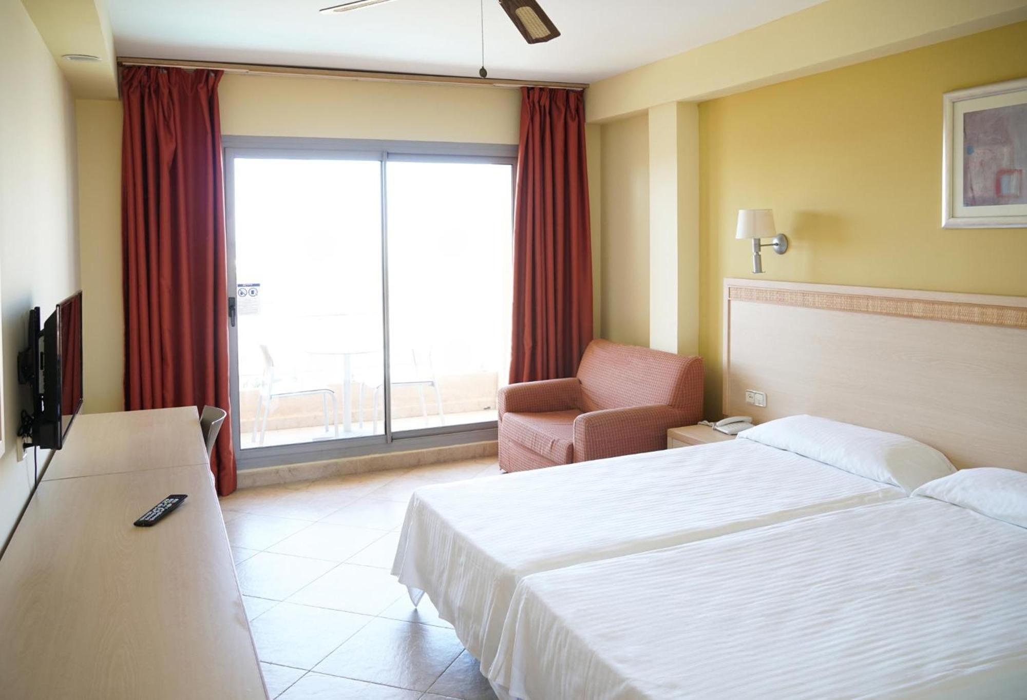 Fenix Family By Alegria Hotel Roquetas de Mar Exterior photo