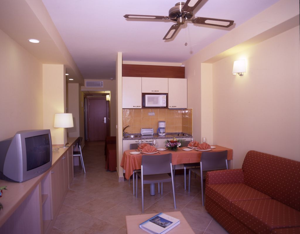 Fenix Family By Alegria Hotel Roquetas de Mar Room photo
